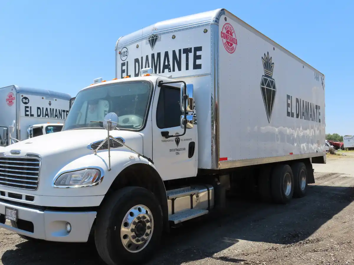 Tortón de Transportes El Diamante — viaje sencillo